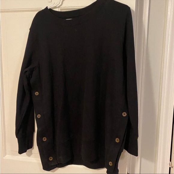 NWT St. John’s Bay - Black Button Detail Sweatshirt - L - Picture 1 of 5